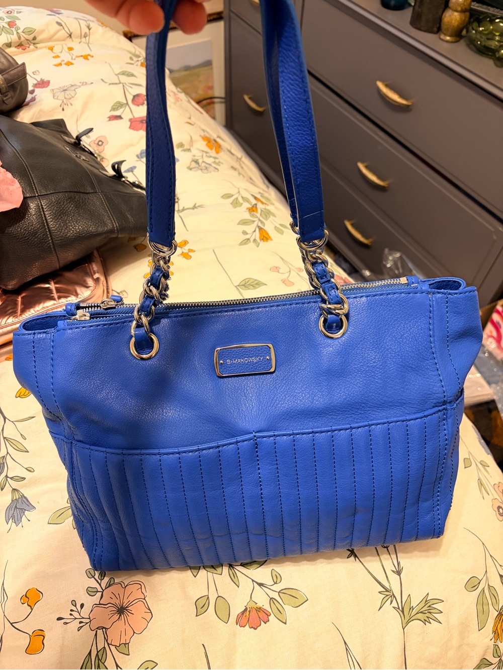 B. Makowsky Cobalt Blue Pebbled Leather Shoulder Bag Tote Silver Chain Accents